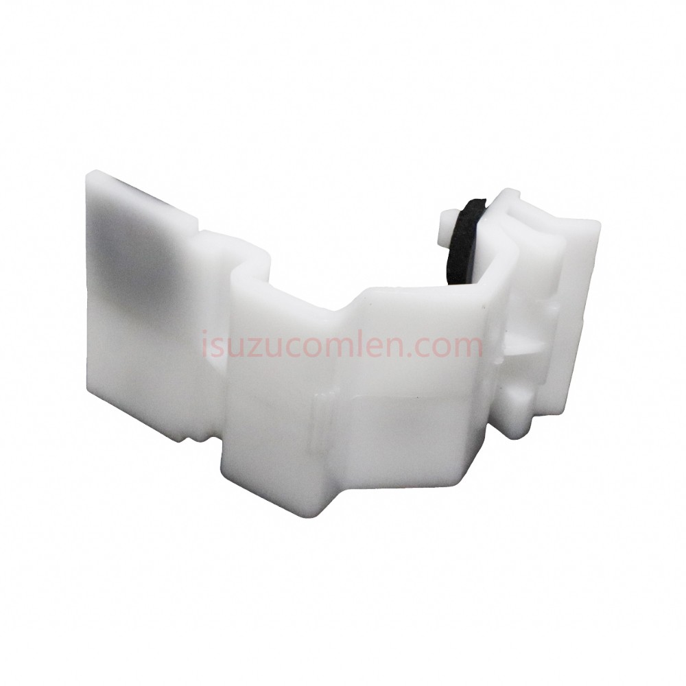8971024150 ISUZU Rad Grille Clip 8971024150 ISUZU Rad Grille Clip