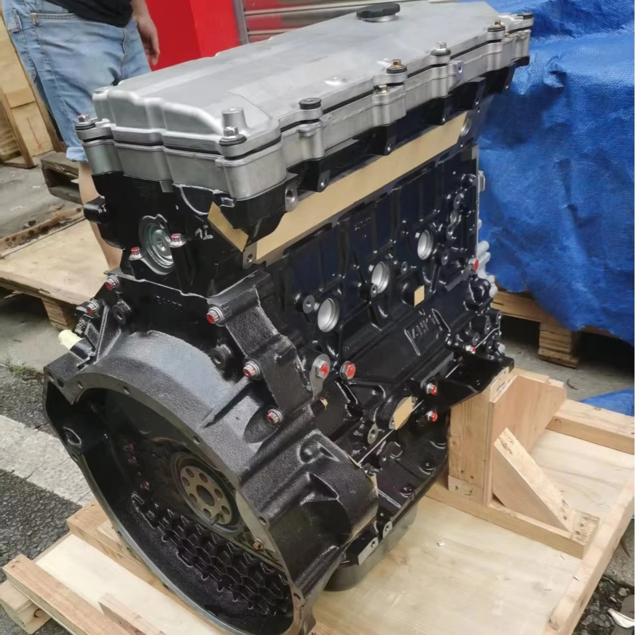 New 4HK1 Engine Long Block for ISUZU NPR NQR FTR 700P