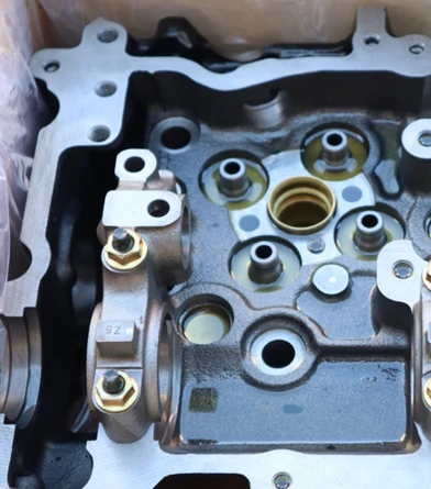 New Aluminum 4HK1 Cylinder Head for ISUZU 700P NPR NQR Trucks Hitachi Z240 Excavator New Aluminum 4HK1 Cylinder Head for ISUZU 700P NPR NQR Trucks Hitachi Z240 Excavator