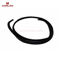 8980835420 8980290731 ISUZU Lower Windshield Molding For 700P NRR NPR